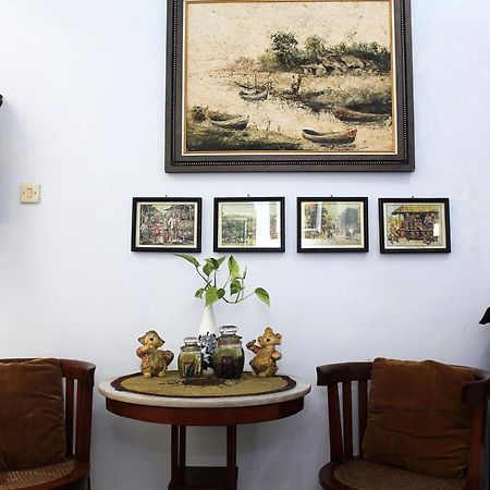 Griya Kedasih Guesthouse Yogyakarta Dış mekan fotoğraf